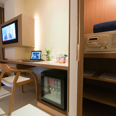 Ashlee Plaza Patong Hotel & Spa Rum bild